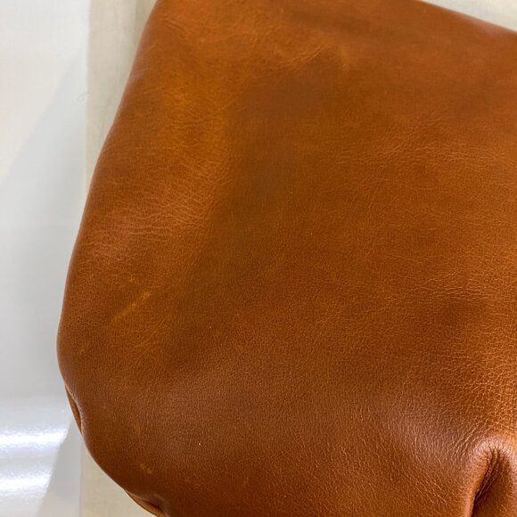 Clare V Moyen Messenger in Tan Leather - Picture 6 of 12
